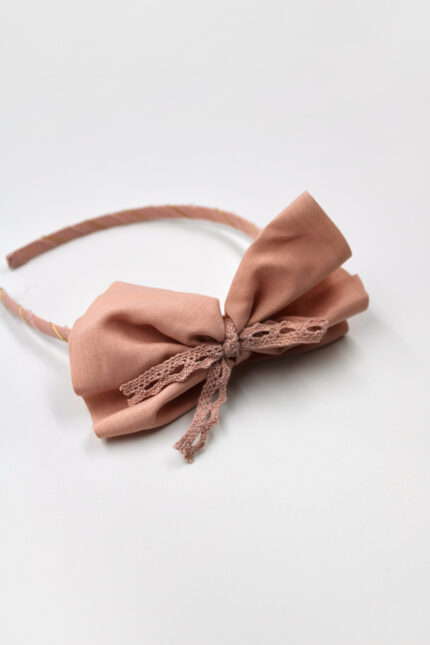 HAIRBAND WITH DECORATIVE KNOT